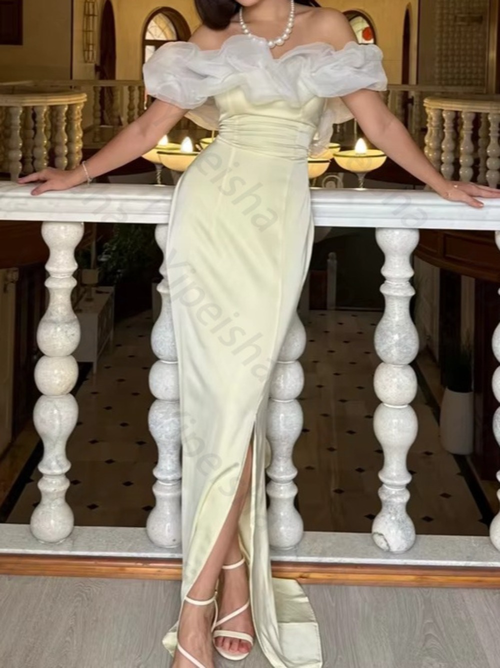 Customized Yellow Satin Evenin - đánh giá và giá Embroidery Yellow Dress